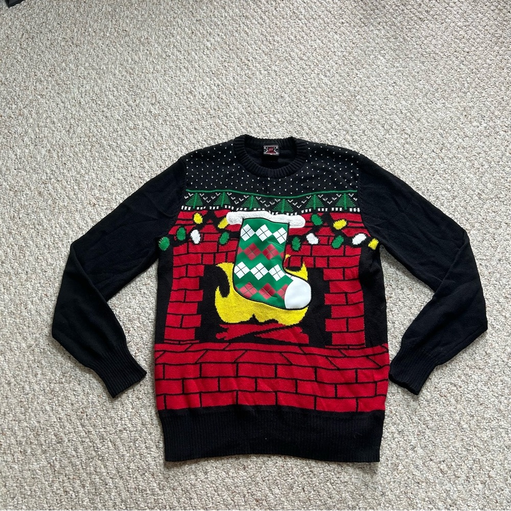 Well Worn Ugly Christmas Sweater Mens M Fireplace Stocking Drink Holder Lights